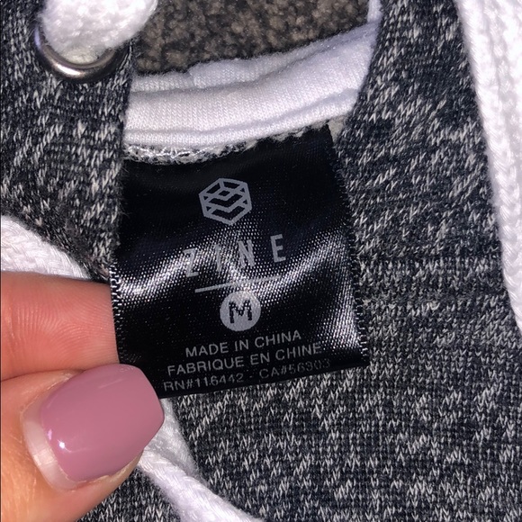 Zumiez hoodie - Picture 2 of 3